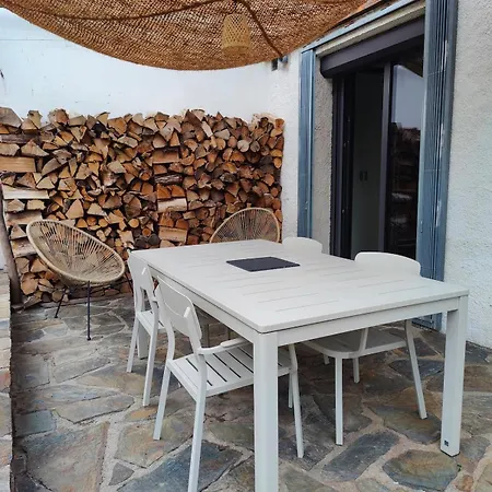 דירה Coquet Avec Patio Privatif-stationnement Gratuit A Proximite